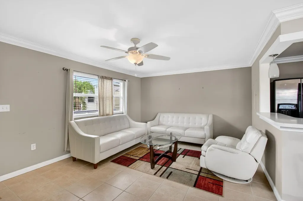 186 Tuscany C Delray Beach FL 33446