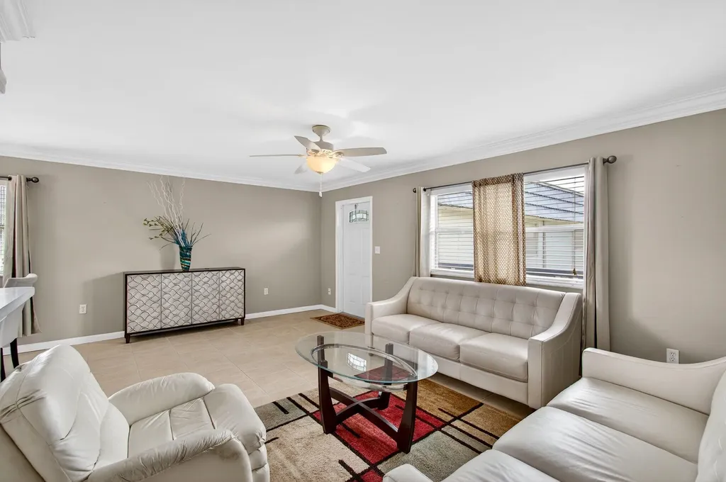 186 Tuscany C Delray Beach FL 33446