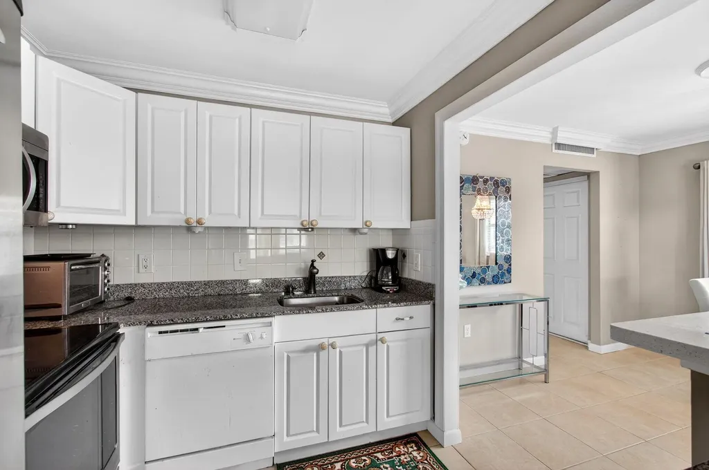 186 Tuscany C Delray Beach FL 33446