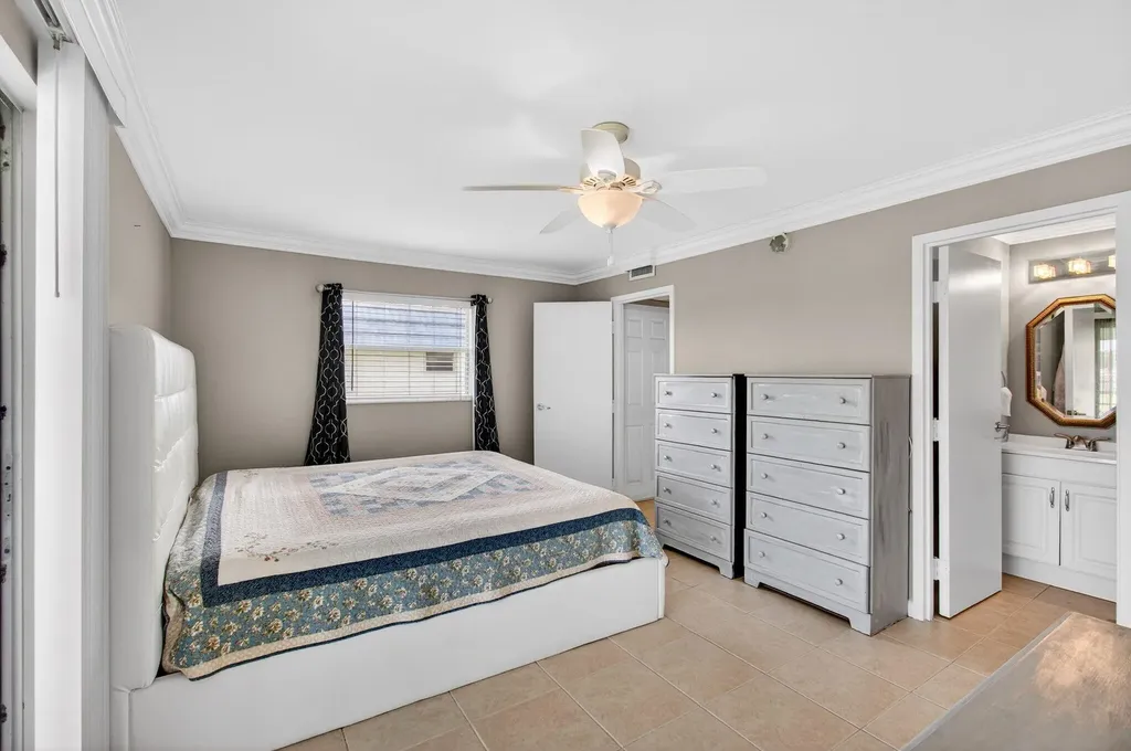 186 Tuscany C Delray Beach FL 33446