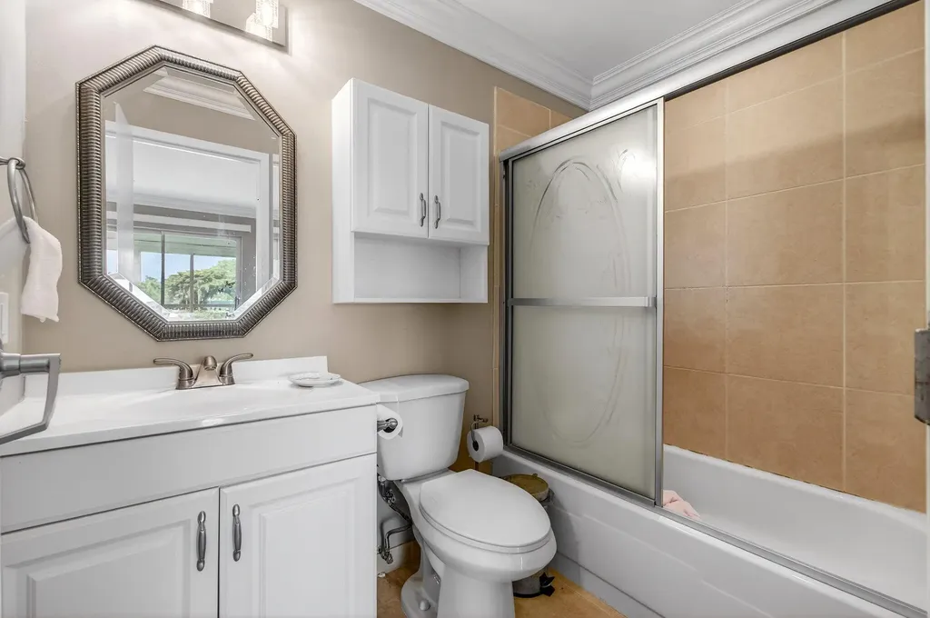 186 Tuscany C Delray Beach FL 33446