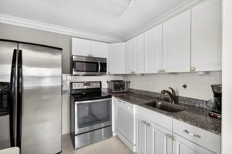 186 Tuscany C Delray Beach FL 33446