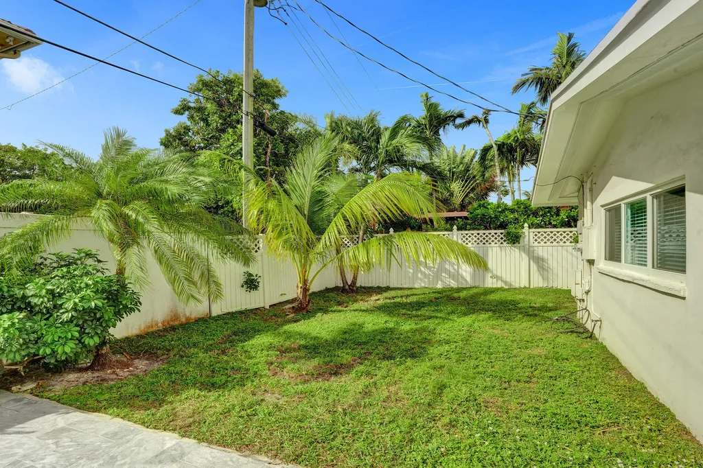 3406 Robbins Road Pompano Beach FL 33062