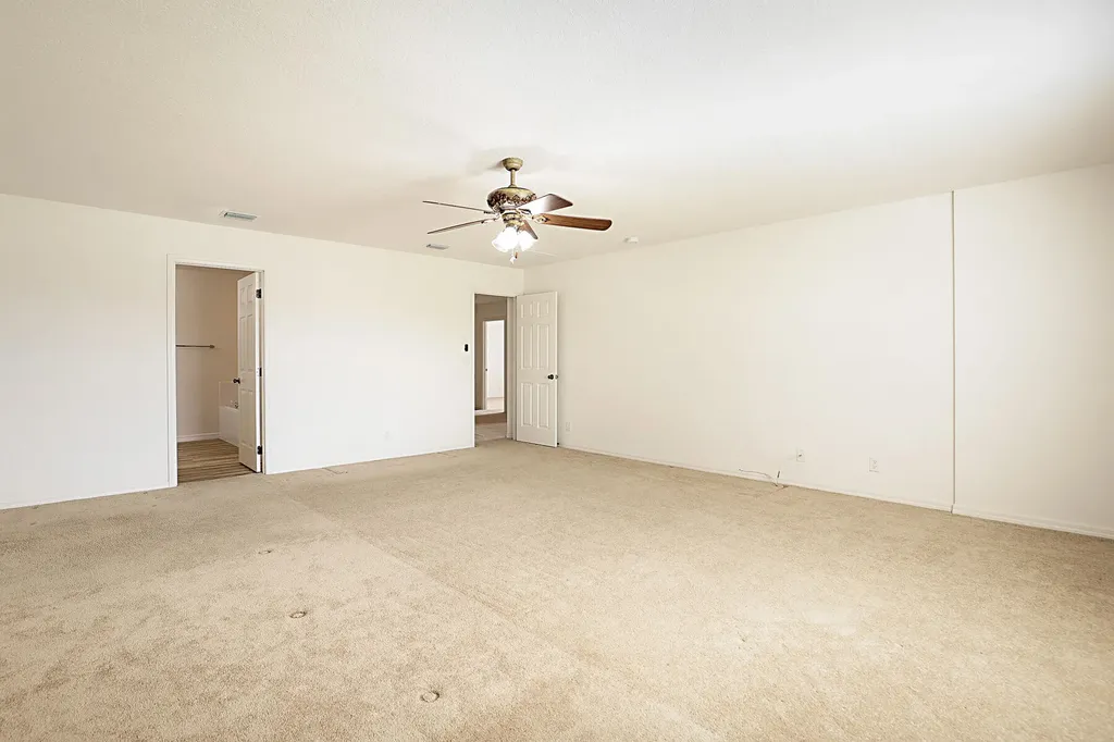 617 SE Karrigan Terrace Port St Lucie FL 34983