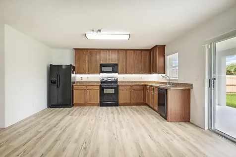617 SE Karrigan Terrace Port St Lucie FL 34983