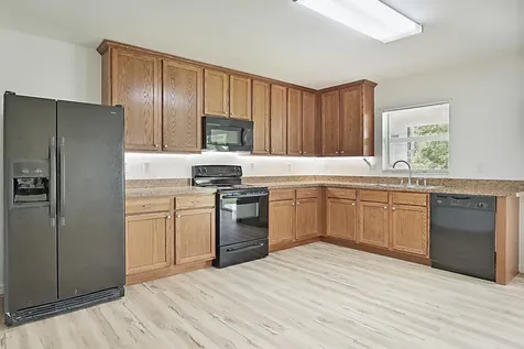617 SE Karrigan Terrace Port St Lucie FL 34983