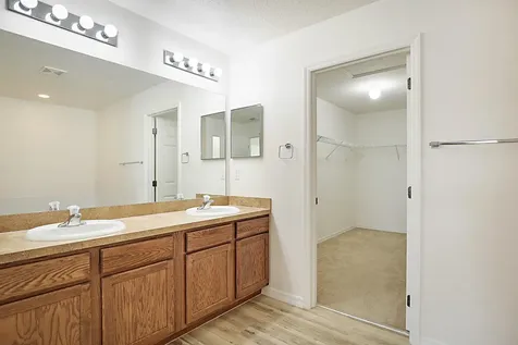 617 SE Karrigan Terrace Port St Lucie FL 34983