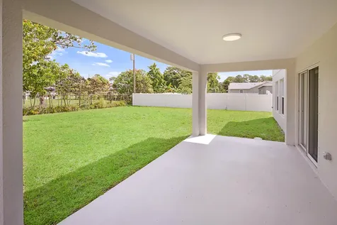 617 SE Karrigan Terrace Port St Lucie FL 34983