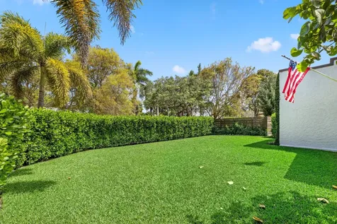 706 Sunset Road West Palm Beach FL 33401
