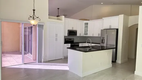 19010 SW 10th Street Pembroke Pines FL 33029