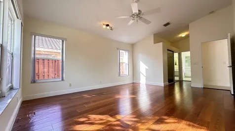 19010 SW 10th Street Pembroke Pines FL 33029