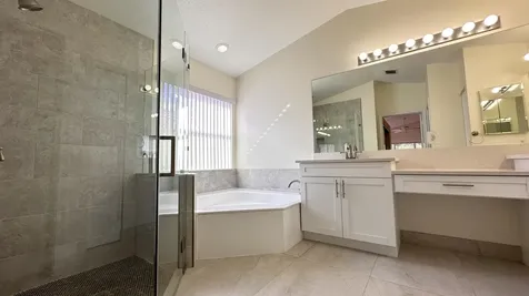 19010 SW 10th Street Pembroke Pines FL 33029