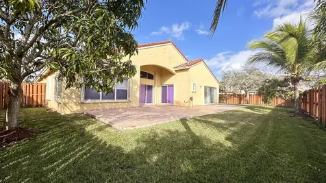 19010 SW 10th Street Pembroke Pines FL 33029