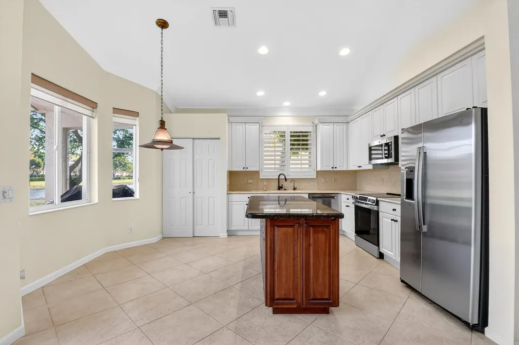 8706 Bellido Circle Boynton Beach FL 33472