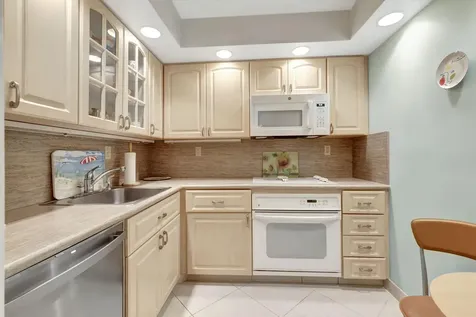 3215 S Ocean Boulevard Highland Beach FL 33487