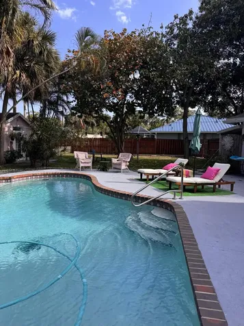 1256 Palmetto Road Haverhill FL 33417