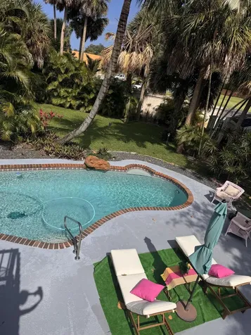1256 Palmetto Road Haverhill FL 33417