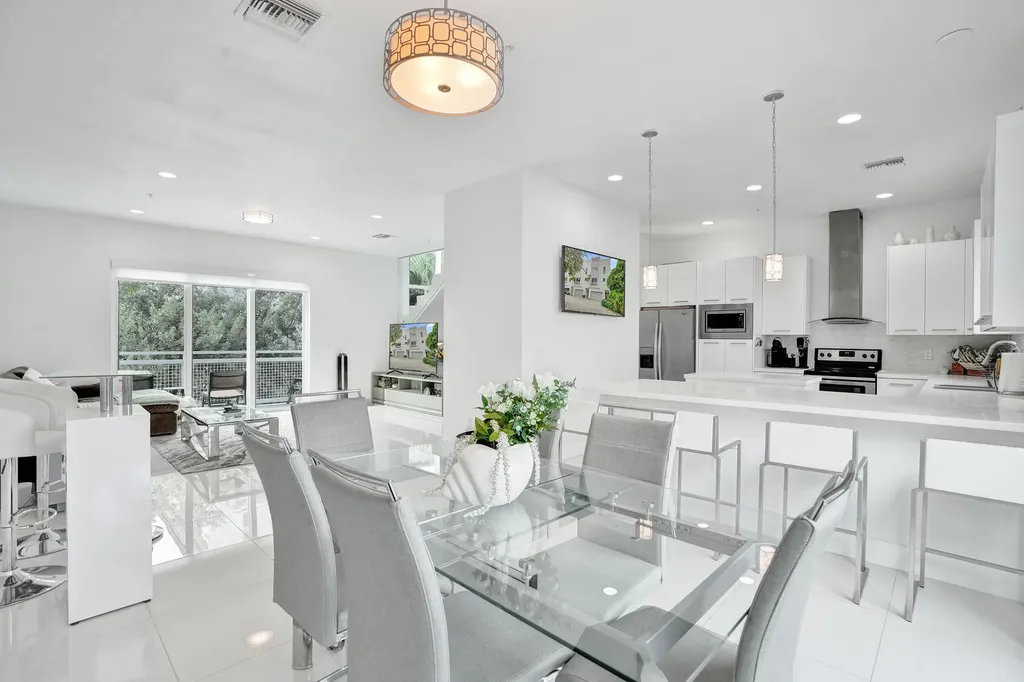 1347 N Ocean Boulevard Pompano Beach FL 33062