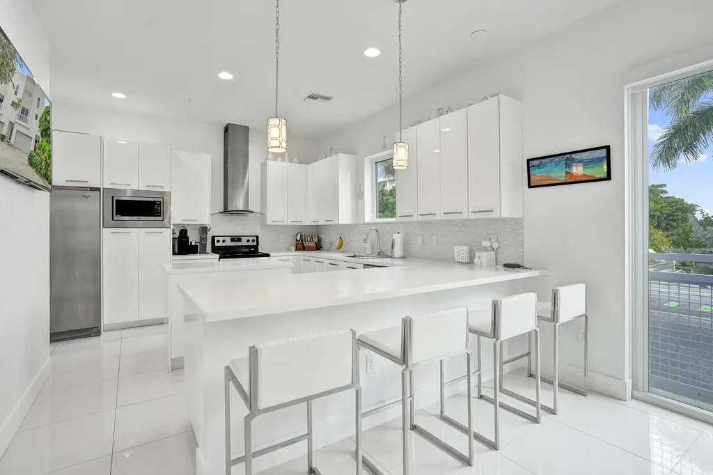 1347 N Ocean Boulevard Pompano Beach FL 33062