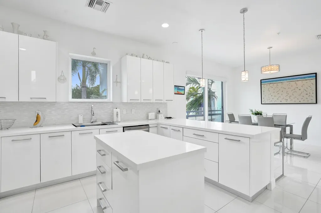 1347 N Ocean Boulevard Pompano Beach FL 33062