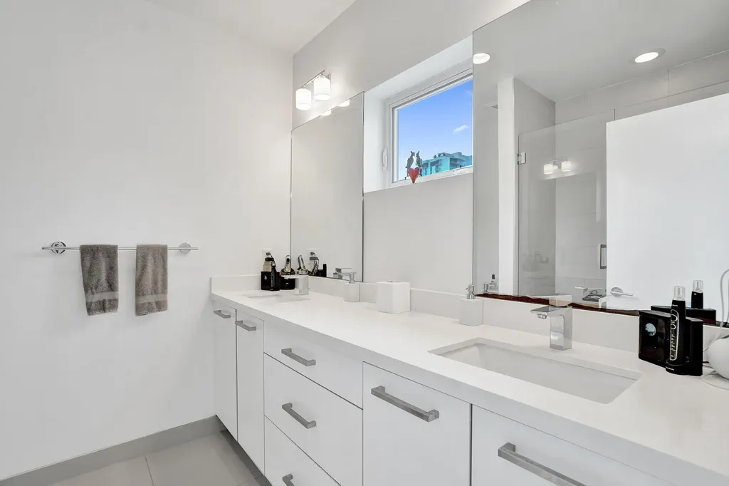 1347 N Ocean Boulevard Pompano Beach FL 33062