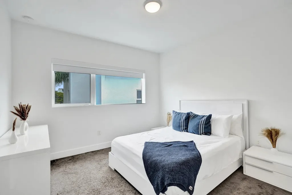 1347 N Ocean Boulevard Pompano Beach FL 33062