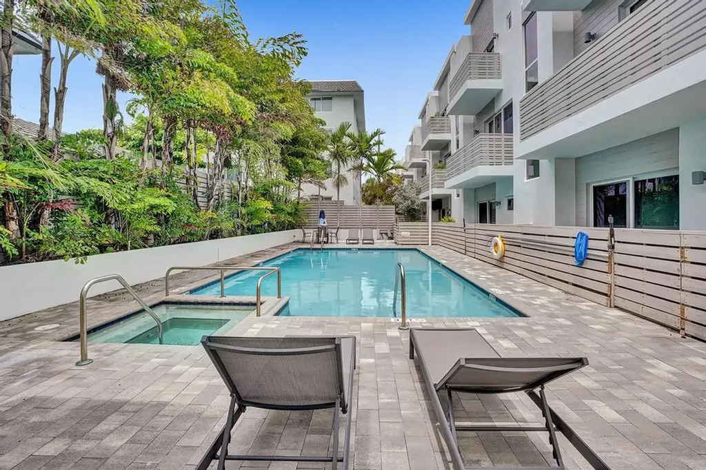 1347 N Ocean Boulevard Pompano Beach FL 33062