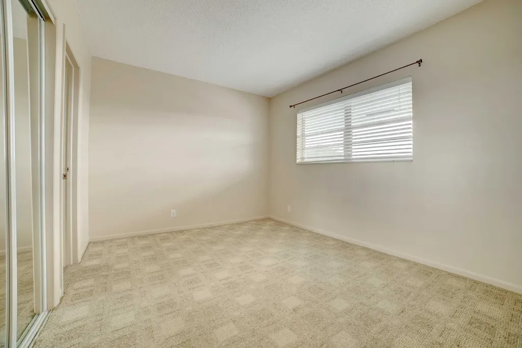 1117 Lake Terrace Boynton Beach FL 33426