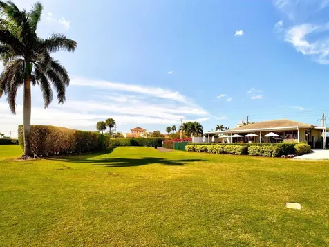 1117 Lake Terrace Boynton Beach FL 33426
