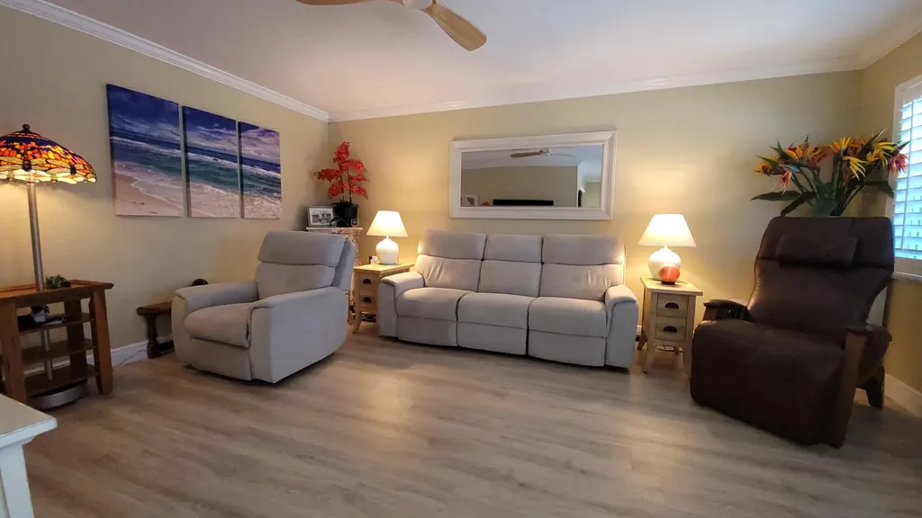 34 Somerset B West Palm Beach FL 33417