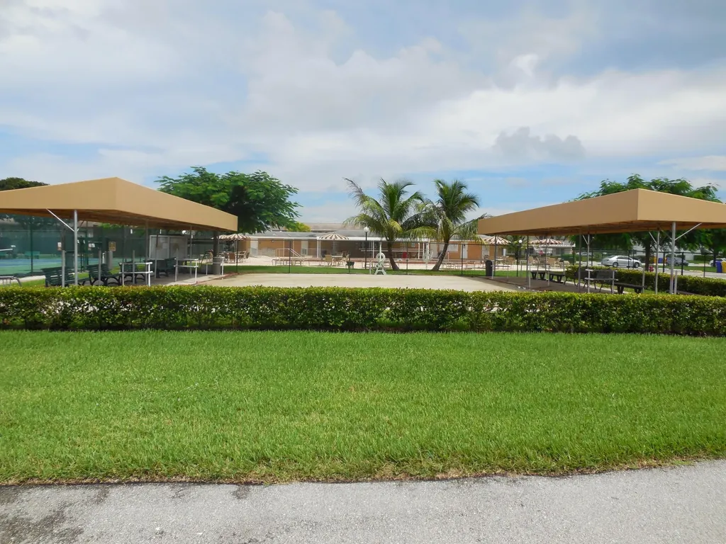 34 Somerset B West Palm Beach FL 33417