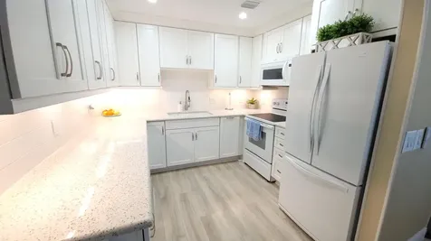 34 Somerset B West Palm Beach FL 33417