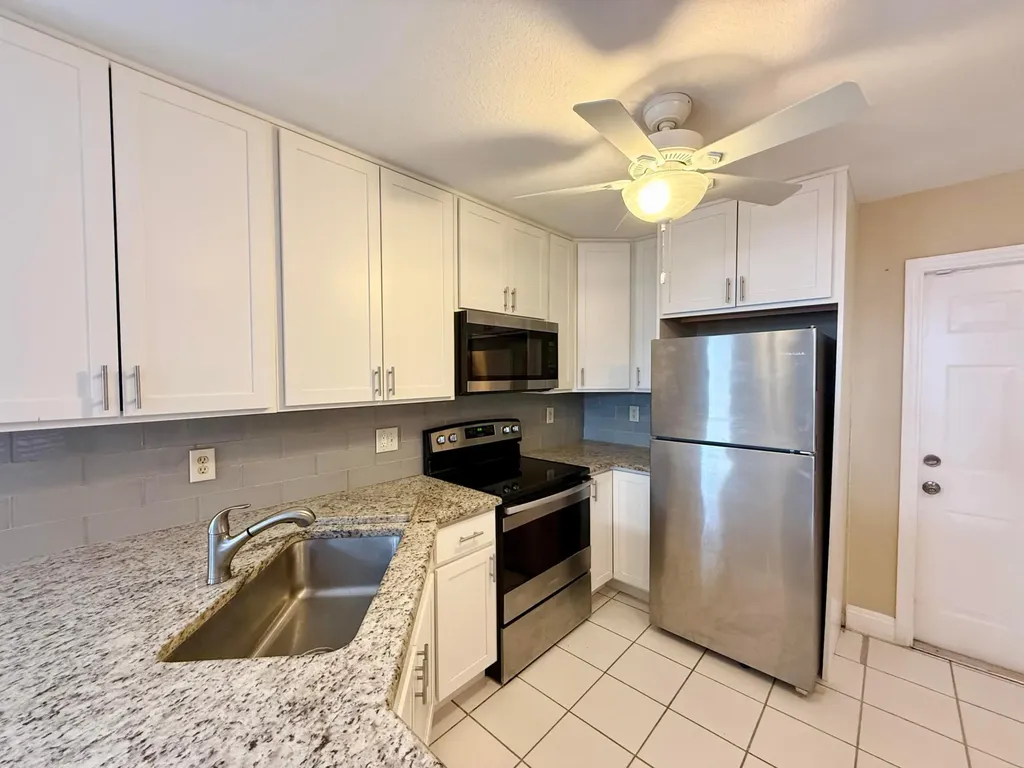 13614 Yarmouth Court Wellington FL 33414