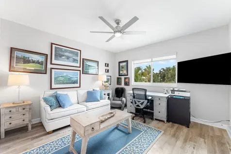5863 Waterford Boca Raton FL 33496