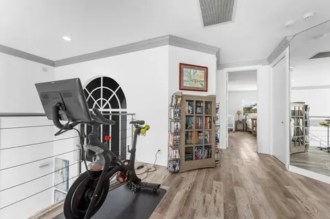 5863 Waterford Boca Raton FL 33496