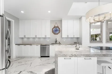 5863 Waterford Boca Raton FL 33496