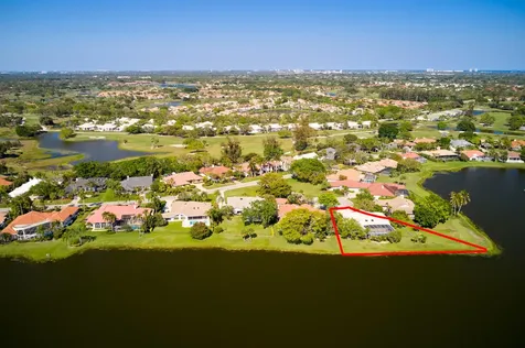 206 Thornton Court Palm Beach Gardens FL 33418