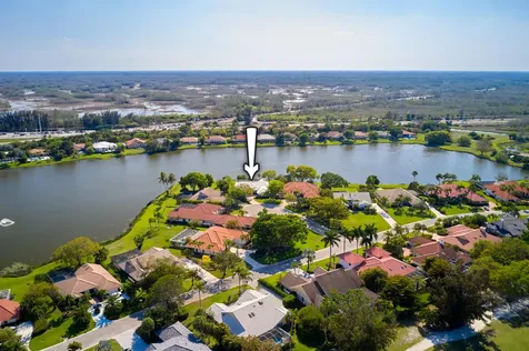 206 Thornton Court Palm Beach Gardens FL 33418