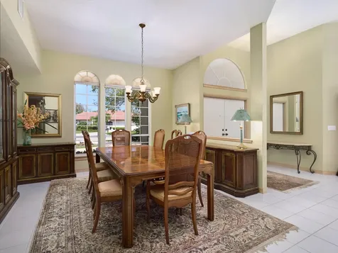 206 Thornton Court Palm Beach Gardens FL 33418