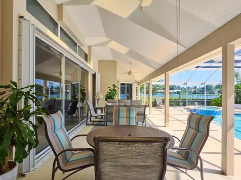 206 Thornton Court Palm Beach Gardens FL 33418