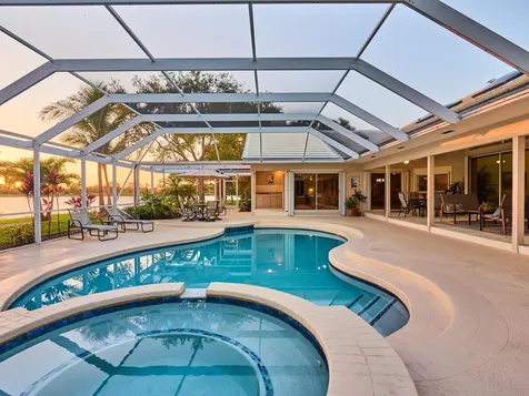 206 Thornton Court Palm Beach Gardens FL 33418