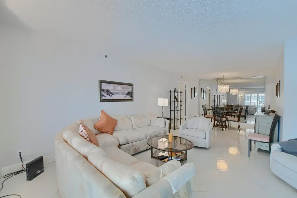 3221 S Ocean Boulevard Highland Beach FL 33487