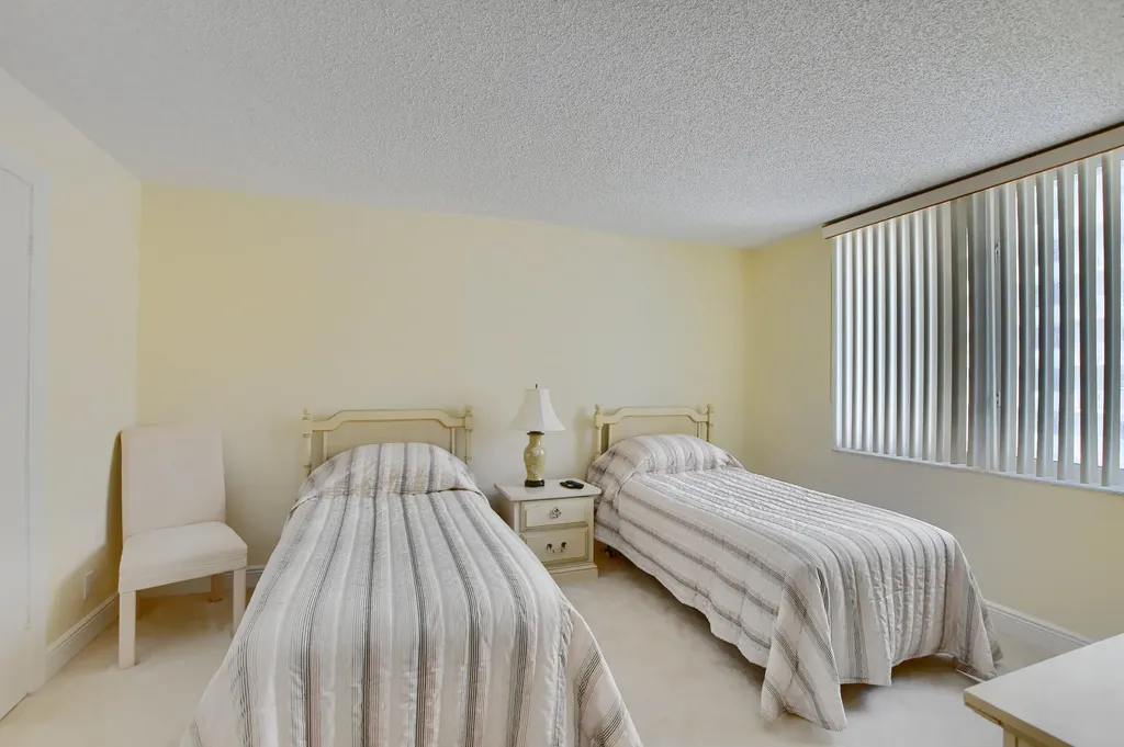 3221 S Ocean Boulevard Highland Beach FL 33487