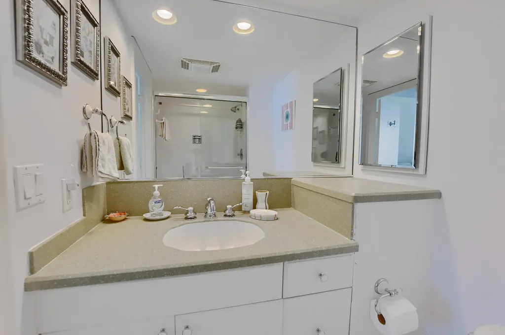 3221 S Ocean Boulevard Highland Beach FL 33487