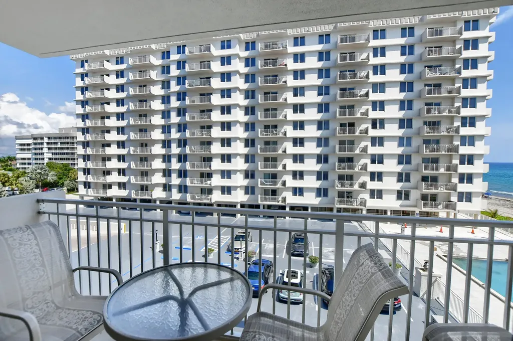 3221 S Ocean Boulevard Highland Beach FL 33487
