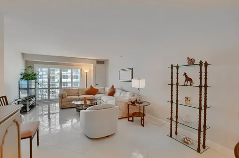 3221 S Ocean Boulevard Highland Beach FL 33487