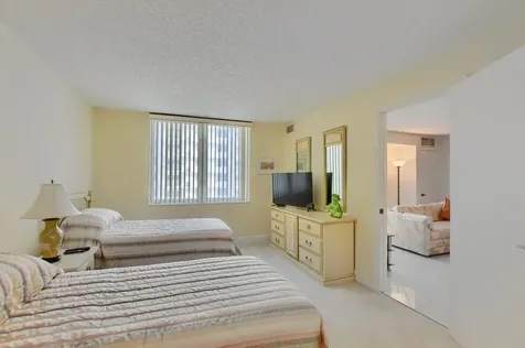 3221 S Ocean Boulevard Highland Beach FL 33487