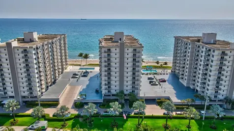 3221 S Ocean Boulevard Highland Beach FL 33487