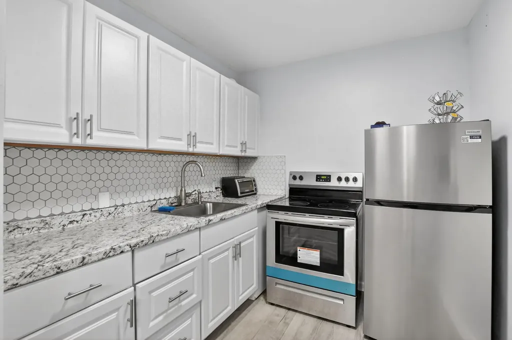 485 Mansfield L Boca Raton FL 33434