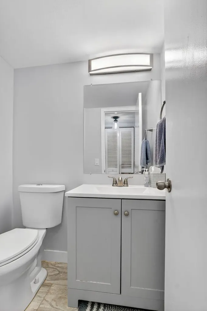 485 Mansfield L Boca Raton FL 33434